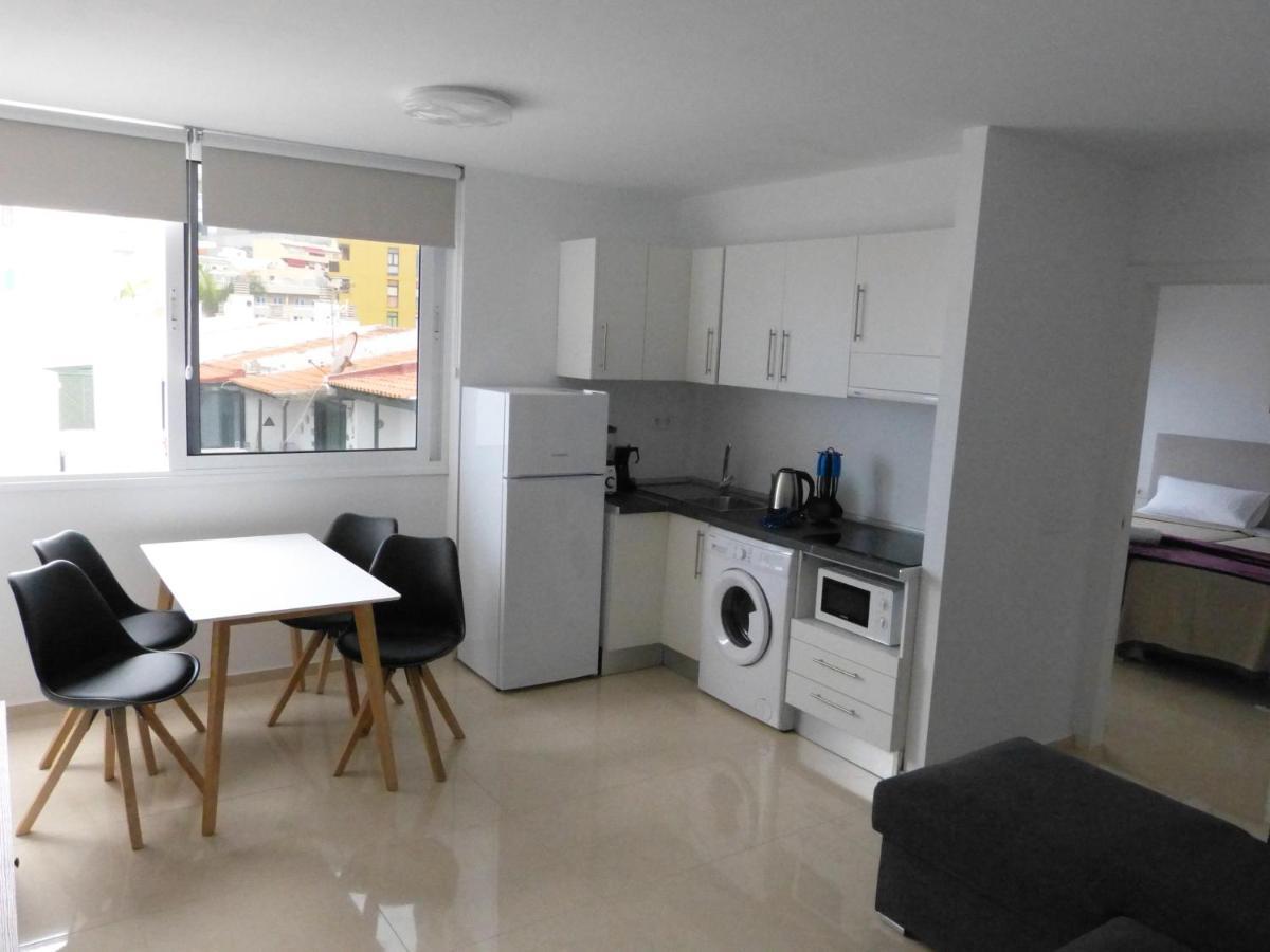 Suncanarias Apartamentos Cristal Playa La Arena プエルト・デ・サンティアゴ エクステリア 写真