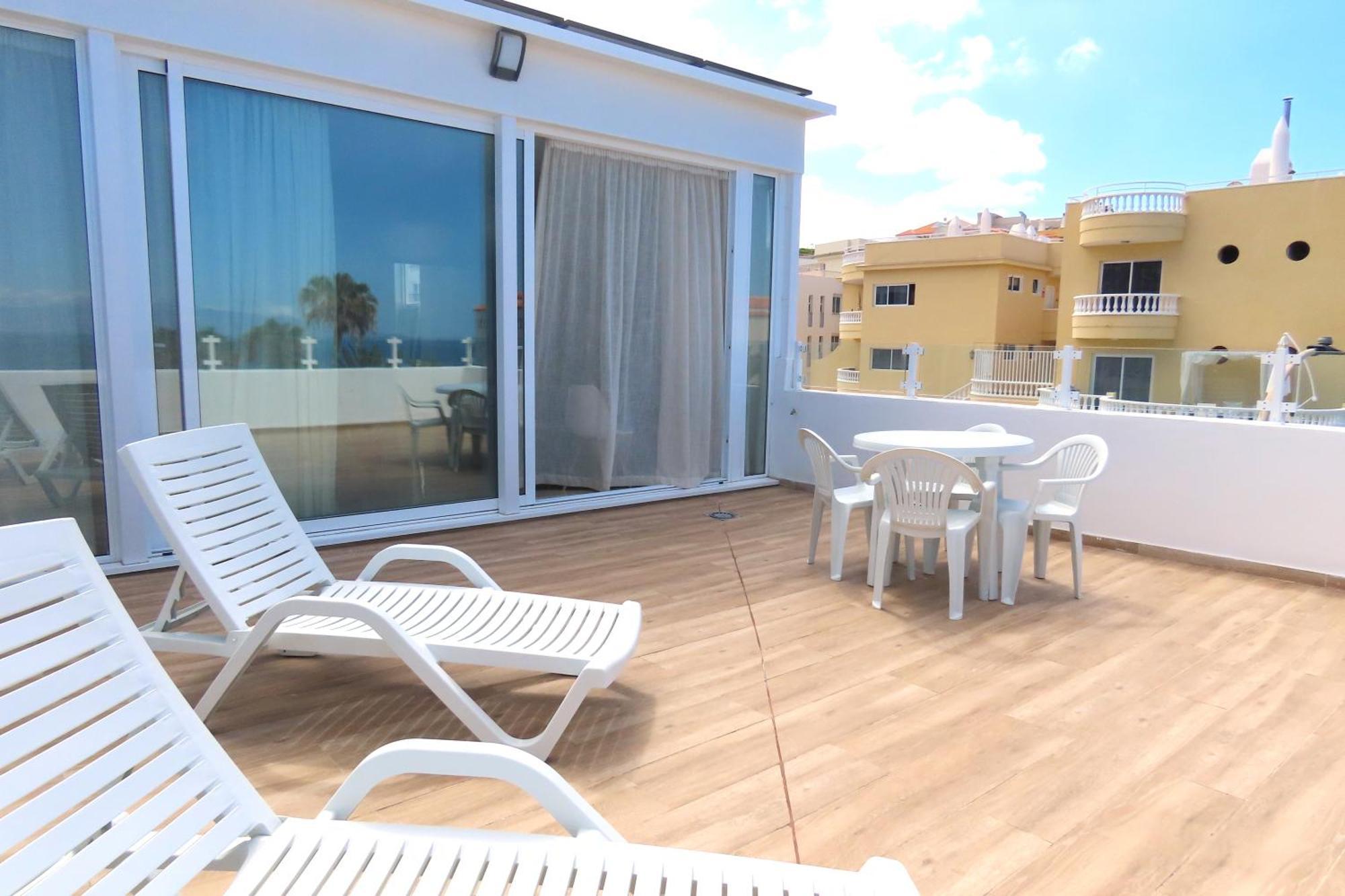 Suncanarias Apartamentos Cristal Playa La Arena プエルト・デ・サンティアゴ エクステリア 写真
